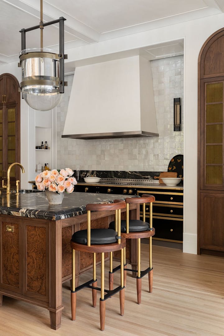 Abrams-Valenti-Luxury-Interior-Design-Burling-Kitchen