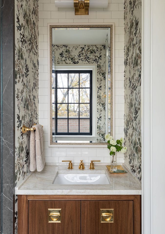 Abrams-Valenti-Luxury-Interior-Design-Burling-Powder-Bathroom-3