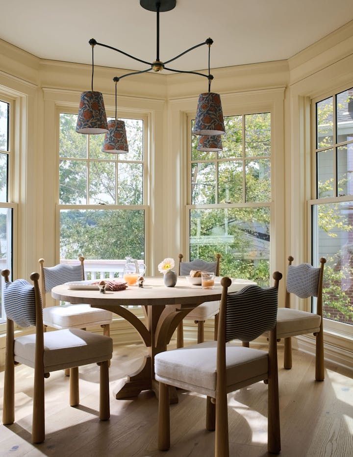 Abrams-Valenti-Luxury-Interior-Design-Lake Geneva-Breakfast Nook