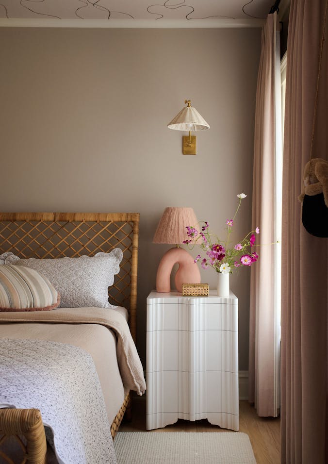 Abrams-Valenti-Luxury-Interior-Design-Lake Geneva-Girls Bedroom