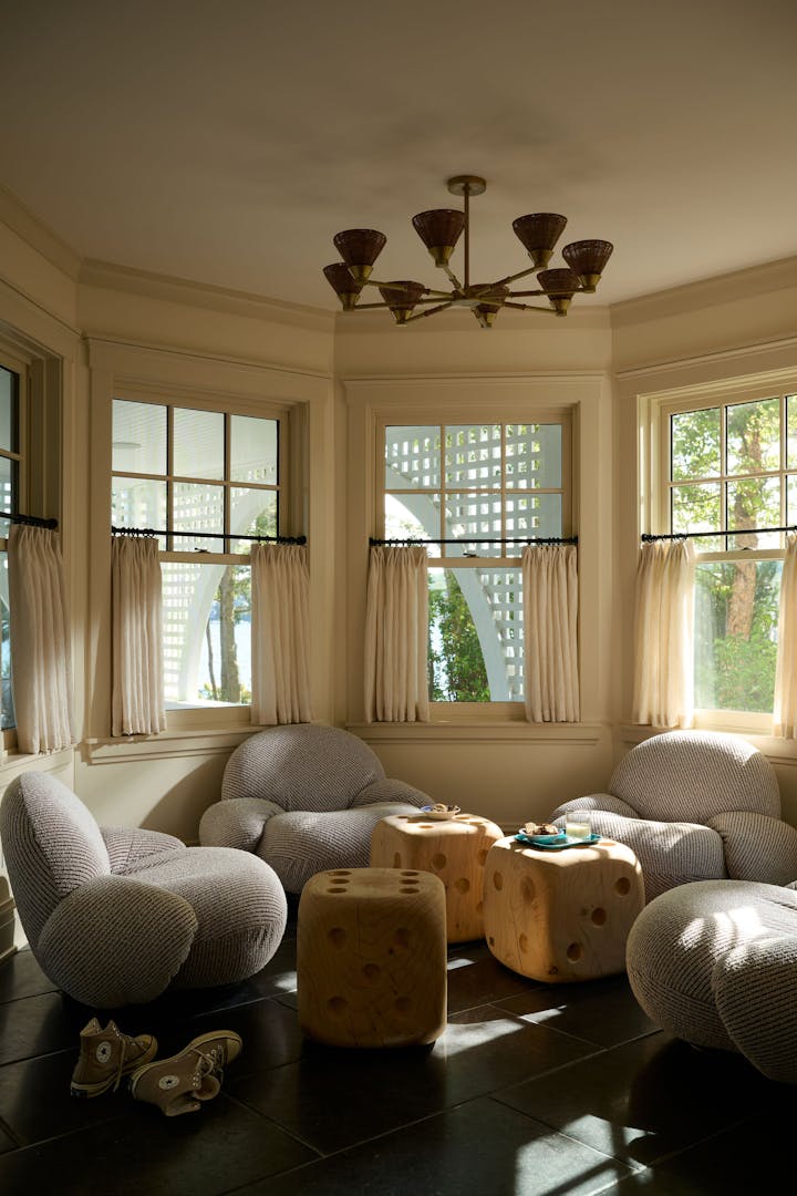 Abrams-Valenti-Luxury-Interior-Design-Lake Geneva-Lake Room