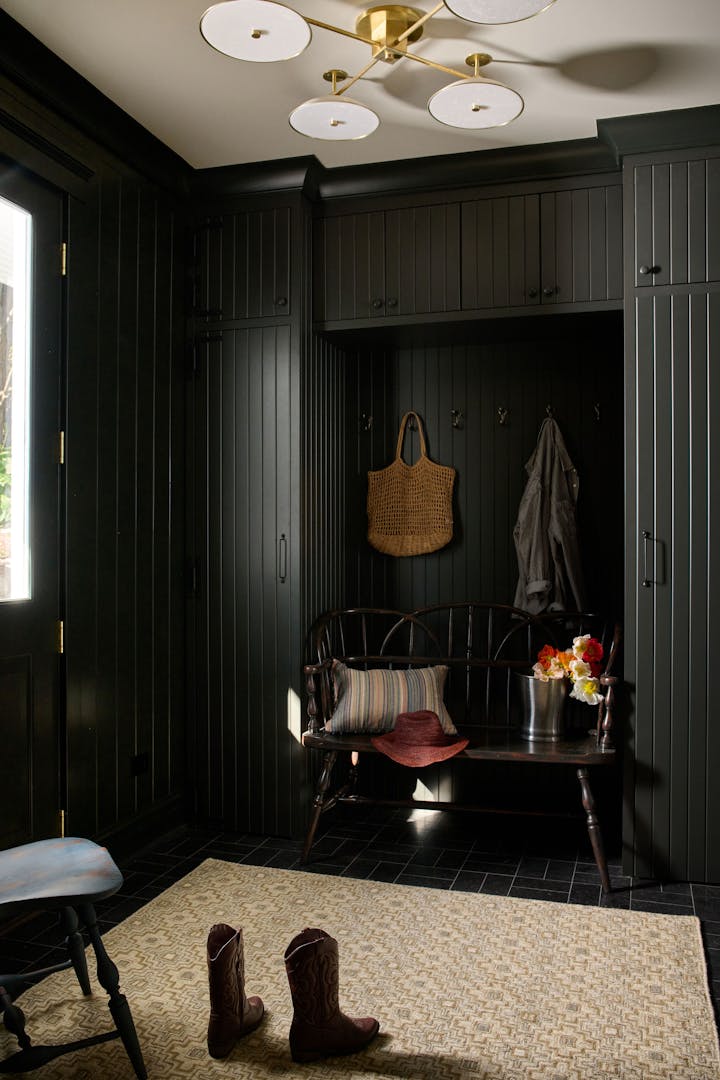 Abrams-Valenti-Luxury-Interior-Design-Lake Geneva-Entry