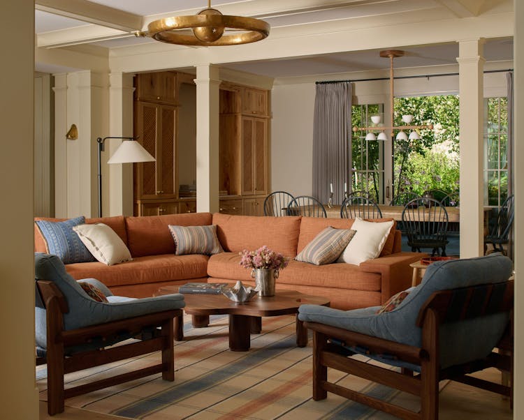 Abrams-Valenti-Luxury-Interior-Design-Lake Geneva-Family Room