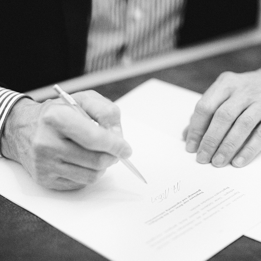 Notar Dr. Riemenschneider