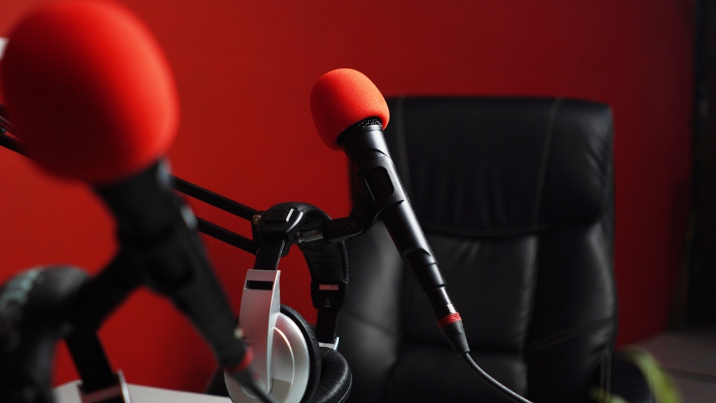 Podkastlar ommalashmoqda. Xo‘sh, bitta podkast yozish qanchaga tushadi?