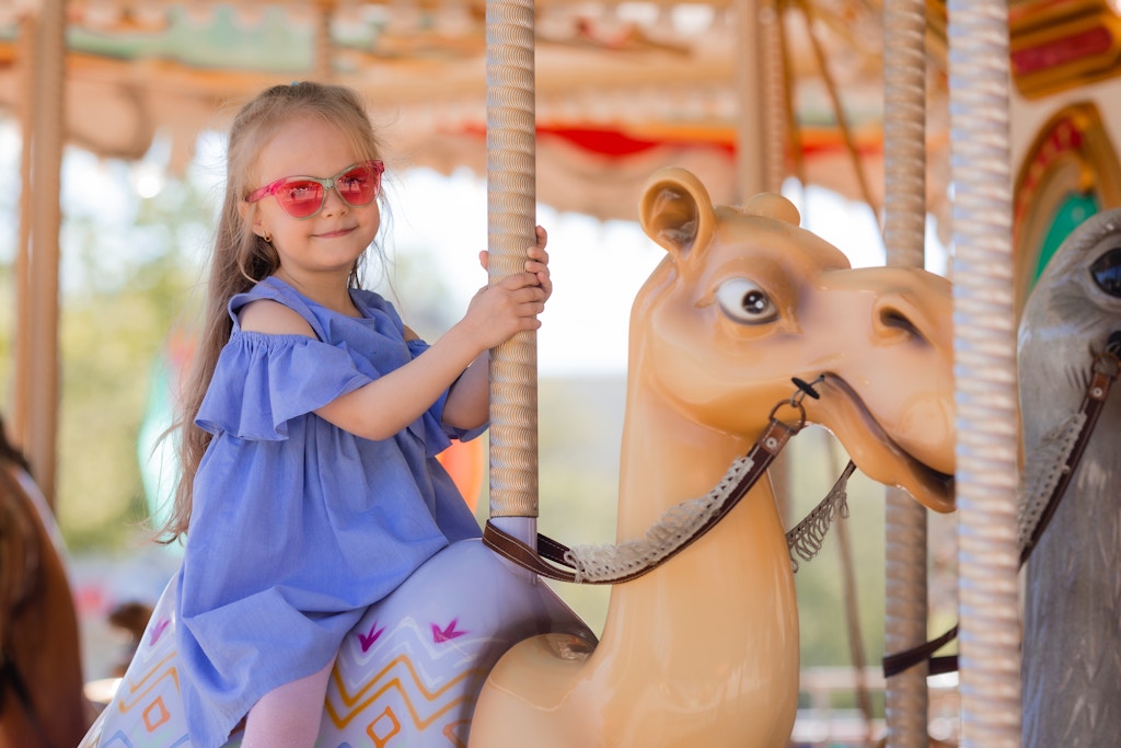 Как научить ребёнка обращаться с деньгами — 5 простых способов