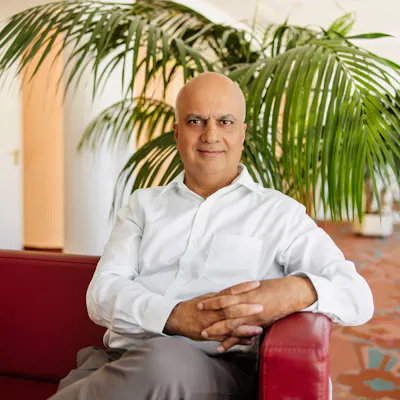 Dr. Ananda Samir Chopra Dr. Ananda Samir Chopra