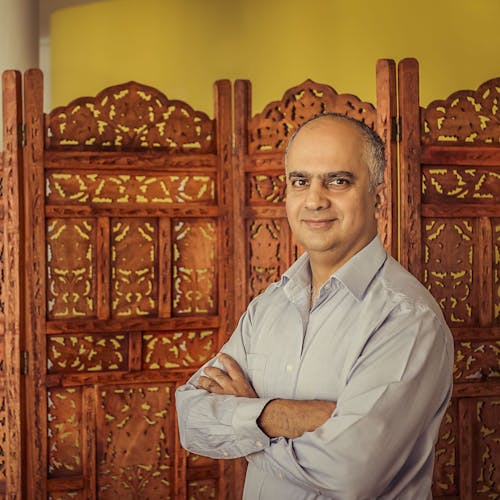 Dr. Ananda Chopra Dr. Ananda Chopra