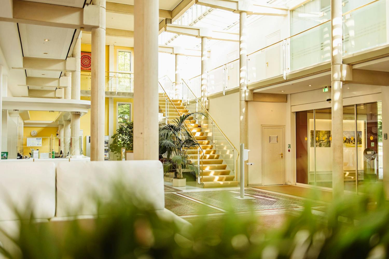 Eingangshalle Habichtswaldklinik Eingangshalle Habichtswaldklinik