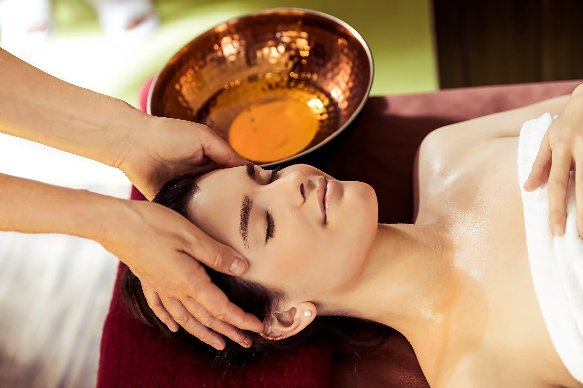 Kopfmassage im ayurvedischen
