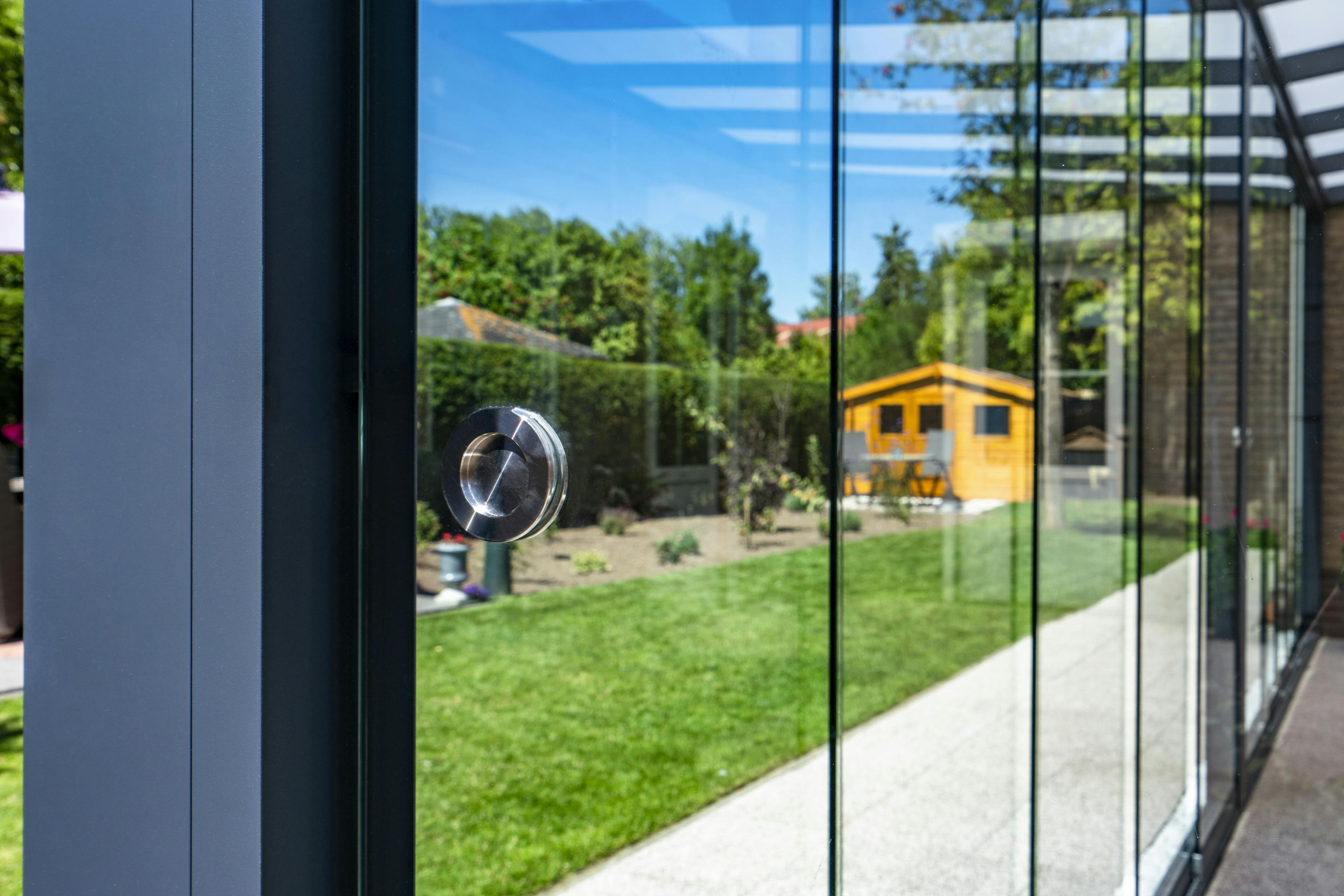 Glazen schuifwand opmeten: zo doe je dat