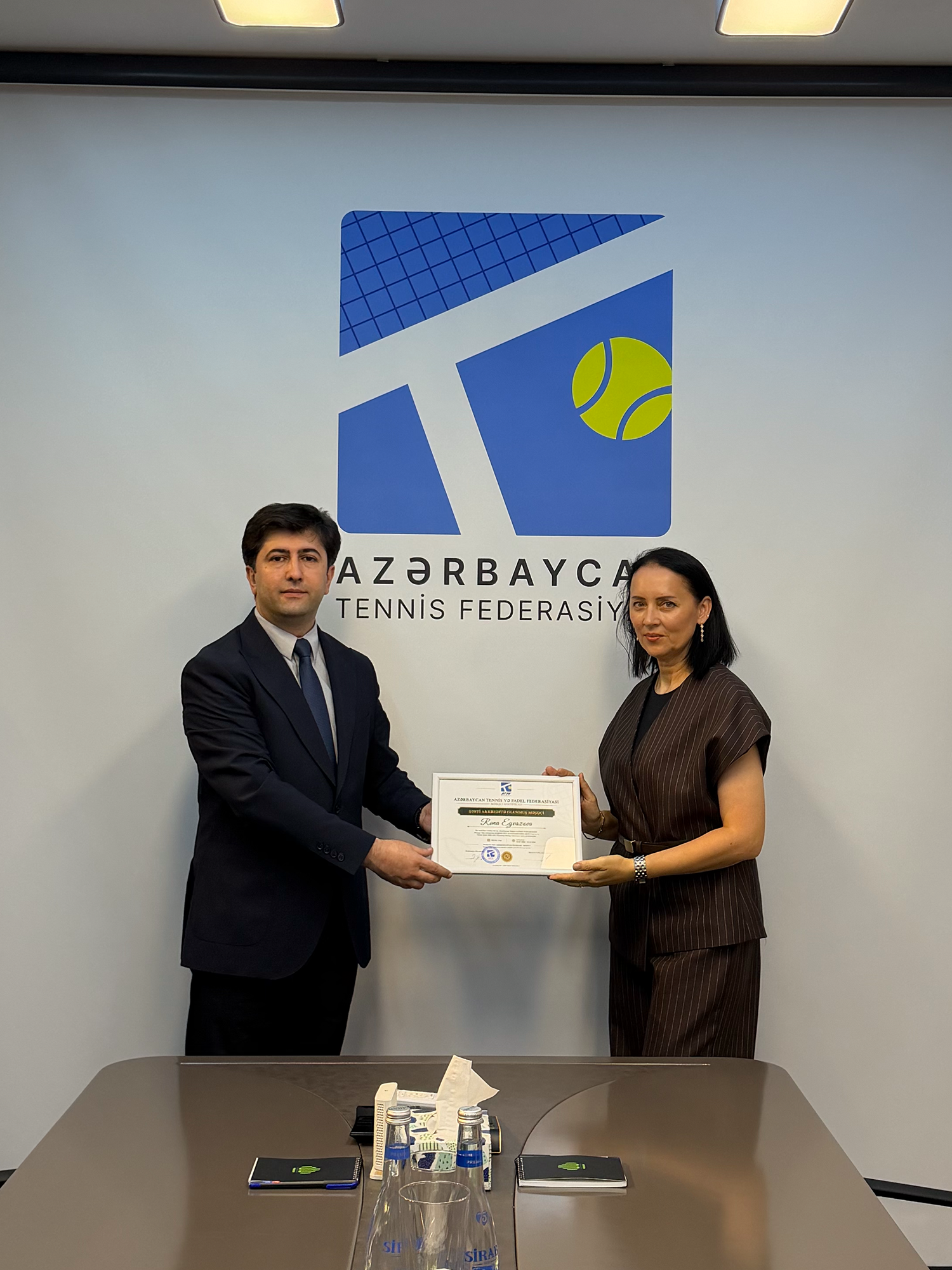 Rəna Eyvazova