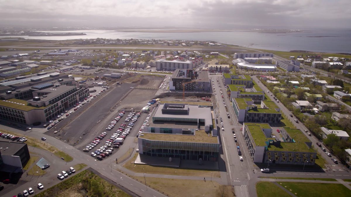 Myndband um viðbyggingu Alvotech