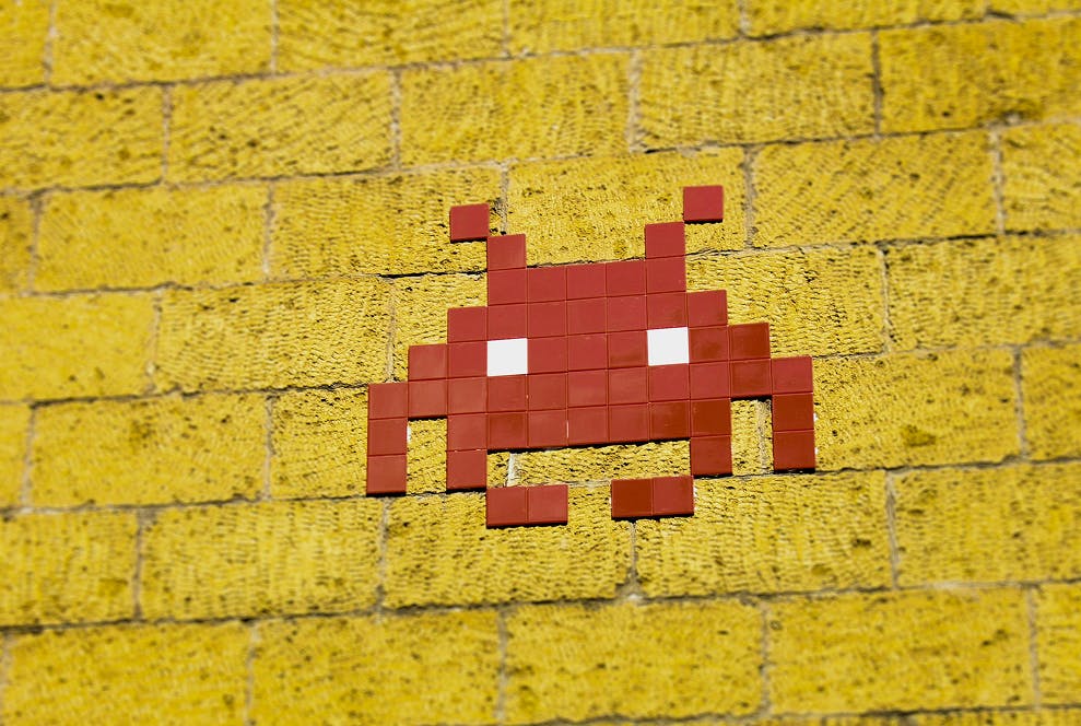 Illustration d'un pexel sur un mur