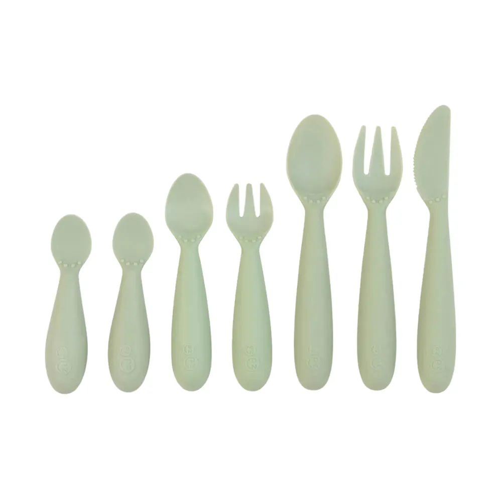 ezpz Developmental Utensil Set