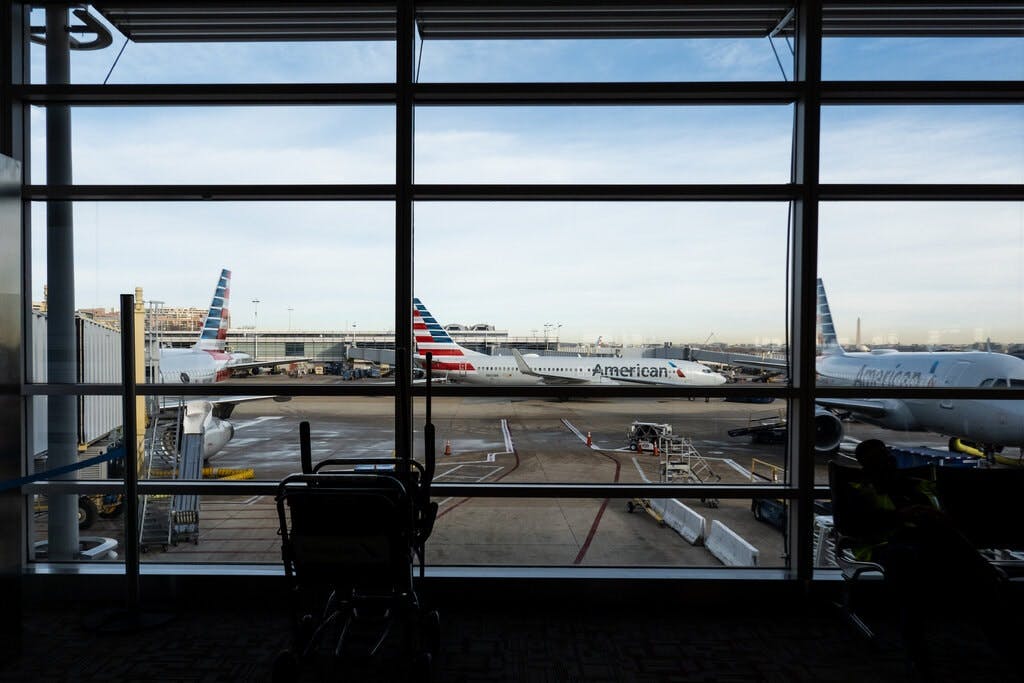 Airplanes airport American Airlines