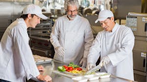 restaurant consulting | Chefs working in kitchen - restaurant growth services