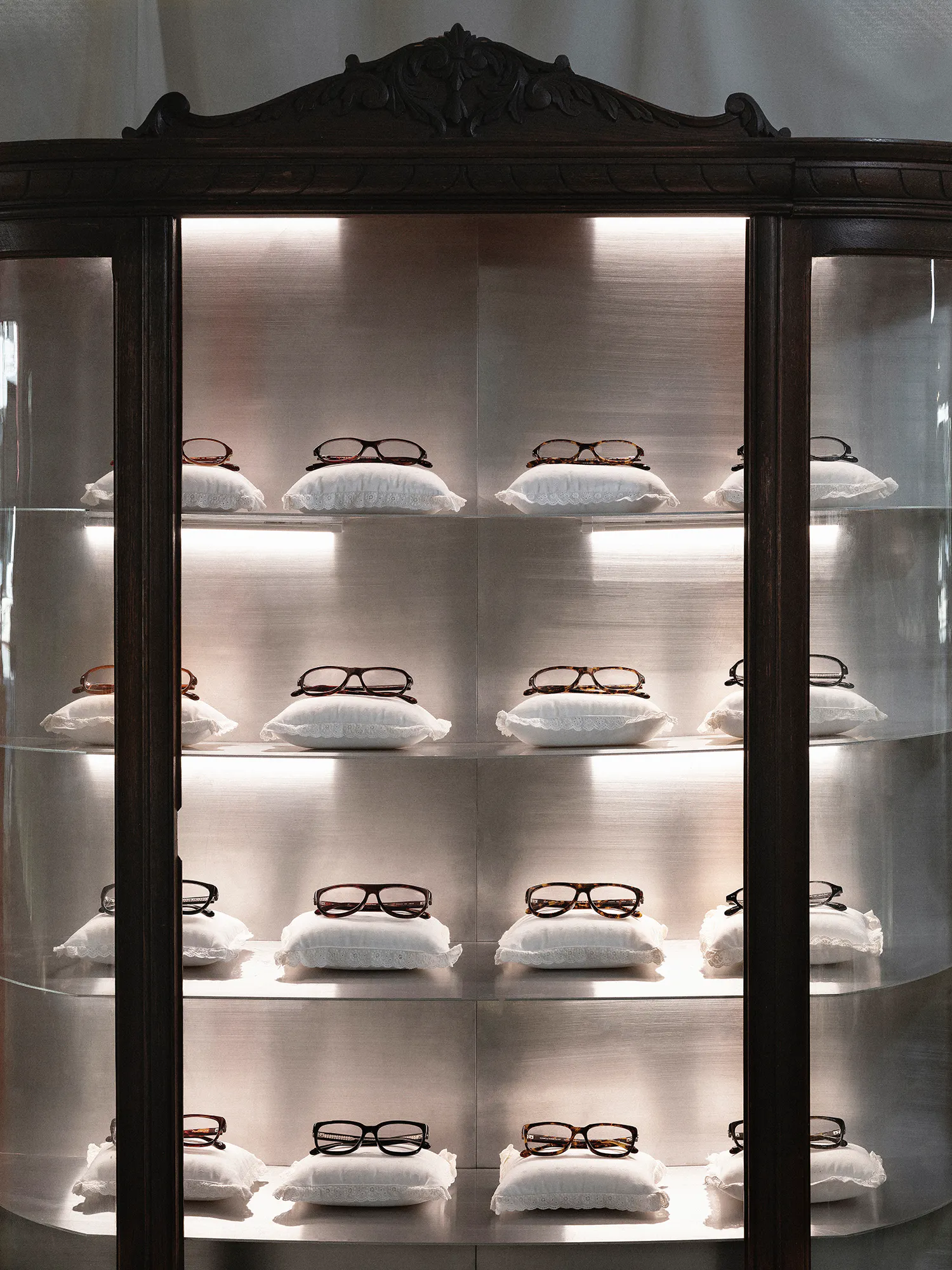 VITRINE