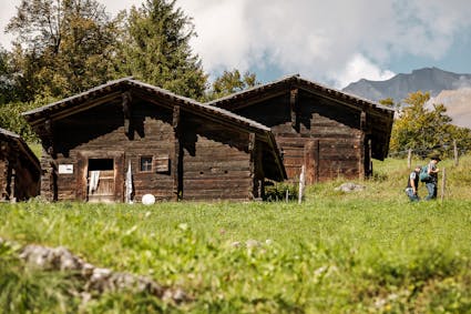 Alpgebäude aus Richinen/Bellwald, Wallis, in der Geländekammer Alpwirtschaft des Freilichtmuseums Ballenberg.