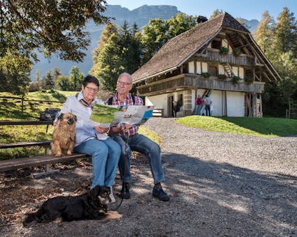 Geniessen Sie einen Ausflug ins Freilichtmuseum Ballenberg und entdecken Sie die Schweiz mit allen Sinnen.