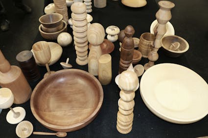 Besuchen Sie den Kurs Drechseln – Grundkurs im Kurszentrum Ballenberg.