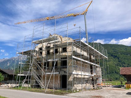 Mit dem Schulhaus aus Unterheid aus dem Jahr 1830 erweitert das Freilichtmuseum Ballenberg seine Sammlung