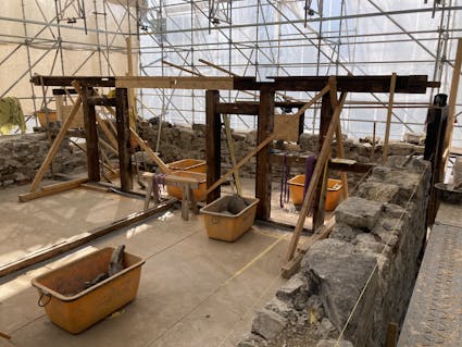 Mit der Translozierung vom Schulhaus aus Unterheid aus dem Jahr 1830 erweitert das Freilichtmuseum Ballenberg seine Sammlung.