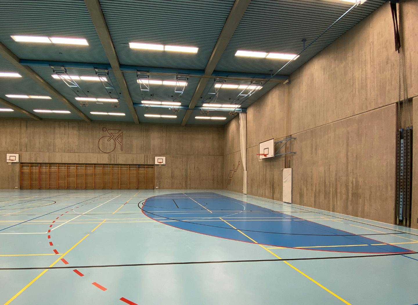 <h1>Hale sportowe</h1>