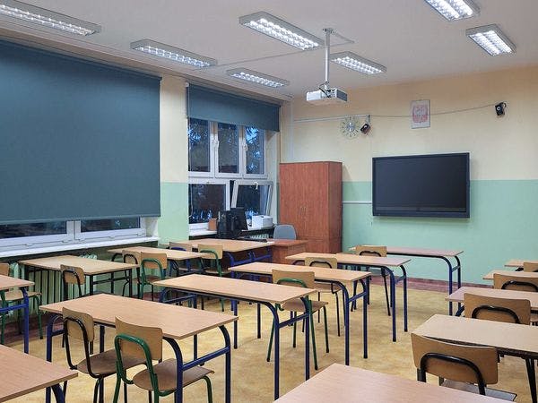 <p>Sala lekcyjna</p>