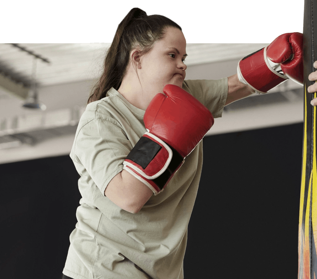 Boxer girl mobile