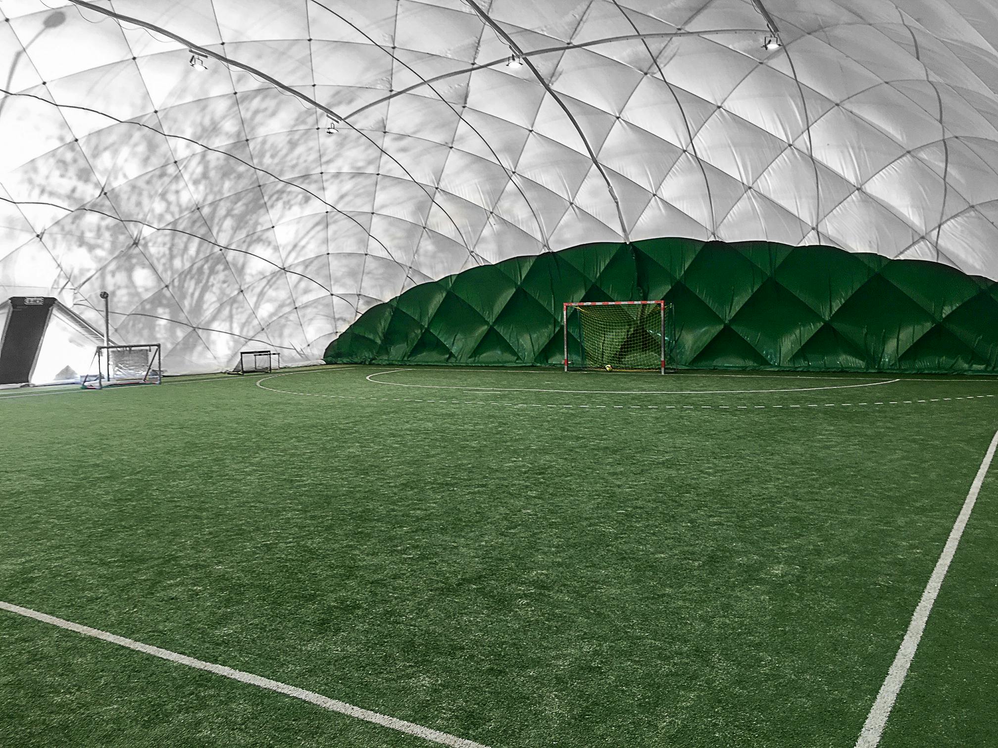 <p>Hala pneumatyczna</p>