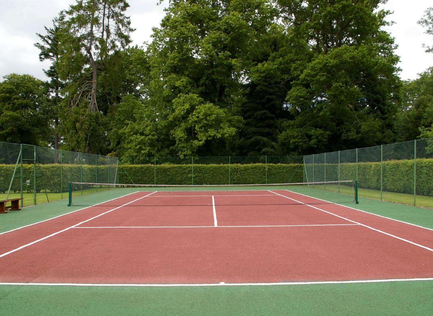 <p>Korty tenisowe</p>