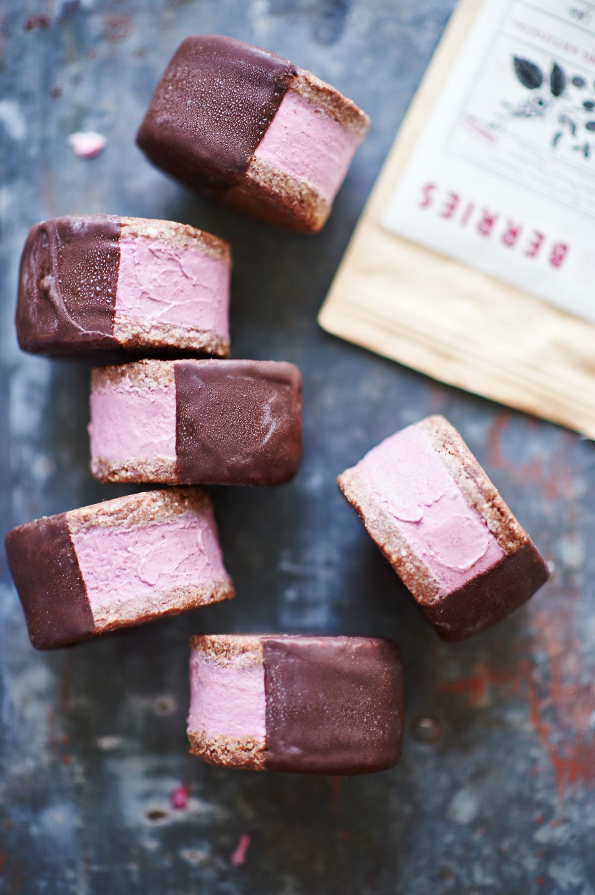 Berrylicious Ice Cream Sandwich