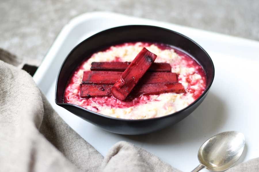 Vanilla Protein Porridge With Rhubarb