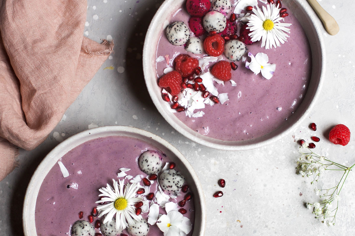 Immune-Boosting Adaptogenic Coco Berry Bowls