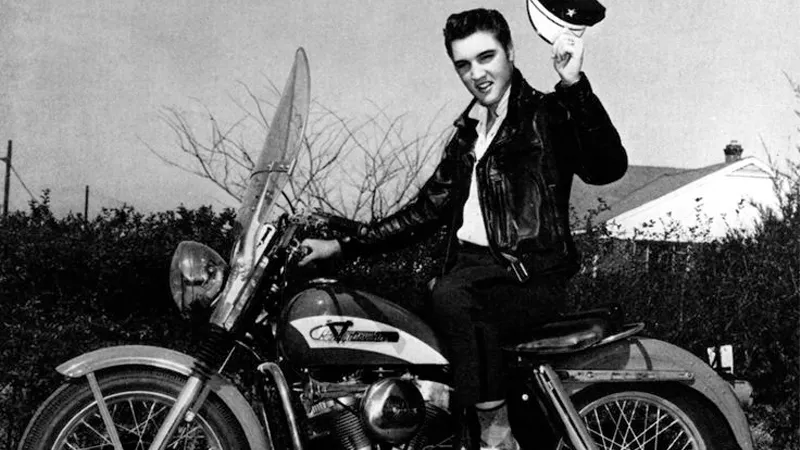 Elvis Presleys Harley Davidson till auktion
