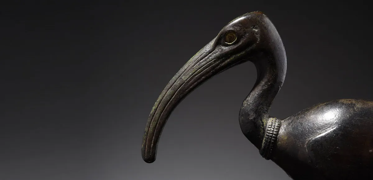 Statuette Thot-Ibis, bronze, patine vert foncé, Egypte, Basse-Époque, 664-332 av J.-C., image © HVMC