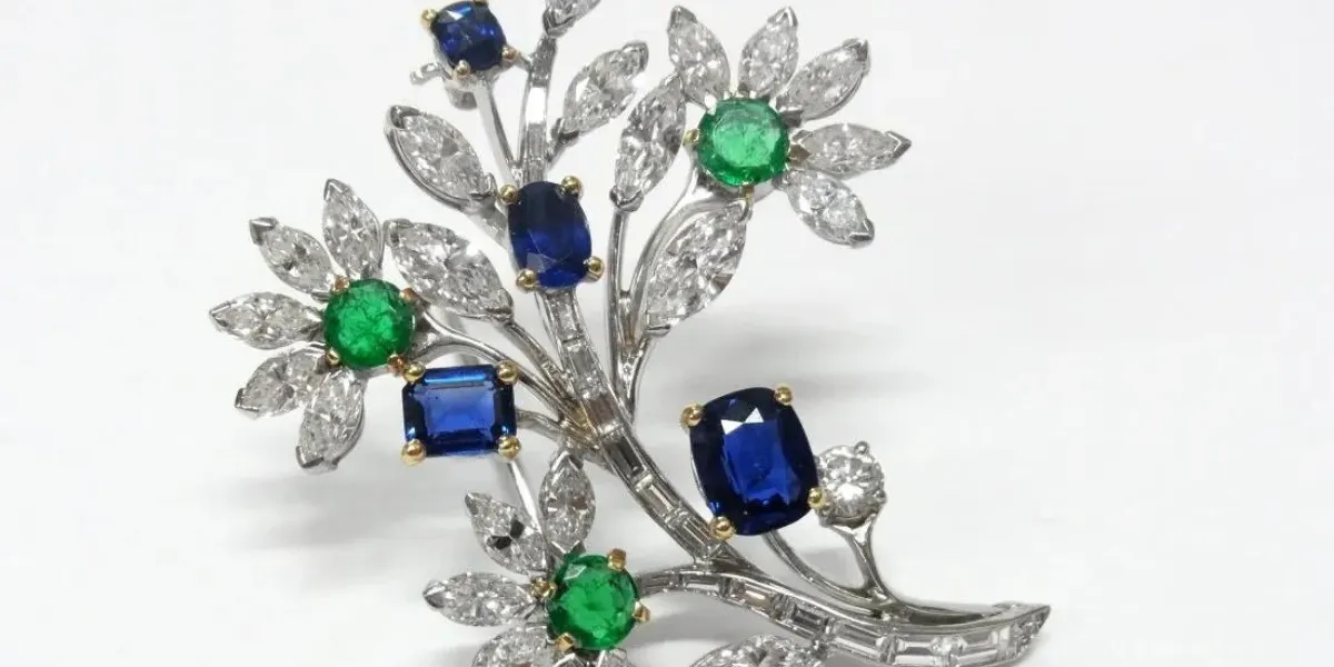 Image © Hess Fine Auctions (detail)