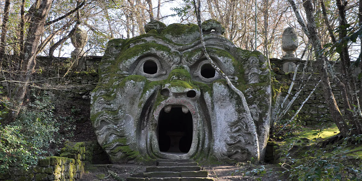 Bomarzo, Ben Skála, Benfoto, Licenza CC BY-SA 3.0 https://creativecommons.org/licenses/by-sa/3.0, via Wikimedia Commons
