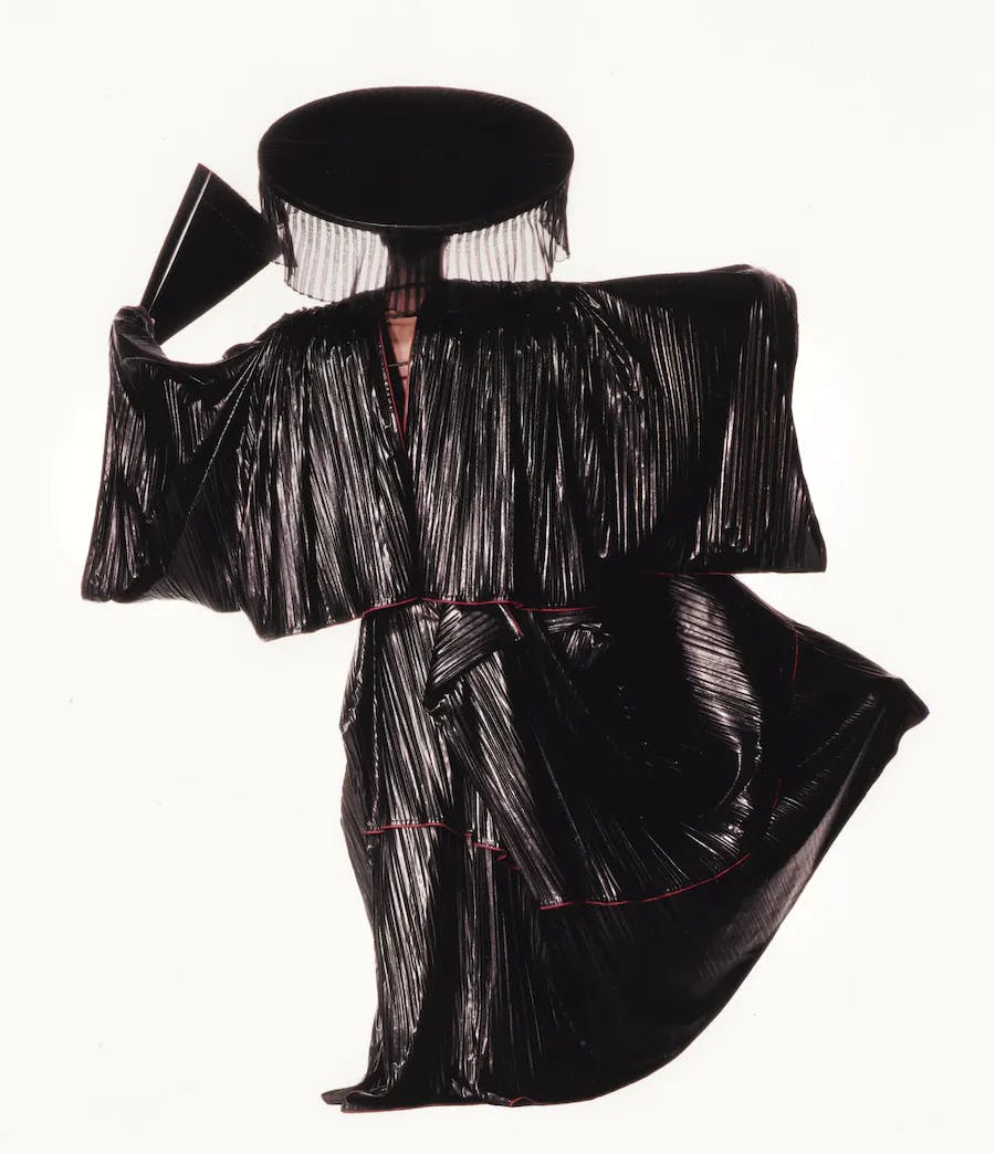 Issey Miyake: The Art of Sculptural Fashion | Barnebys Magazine