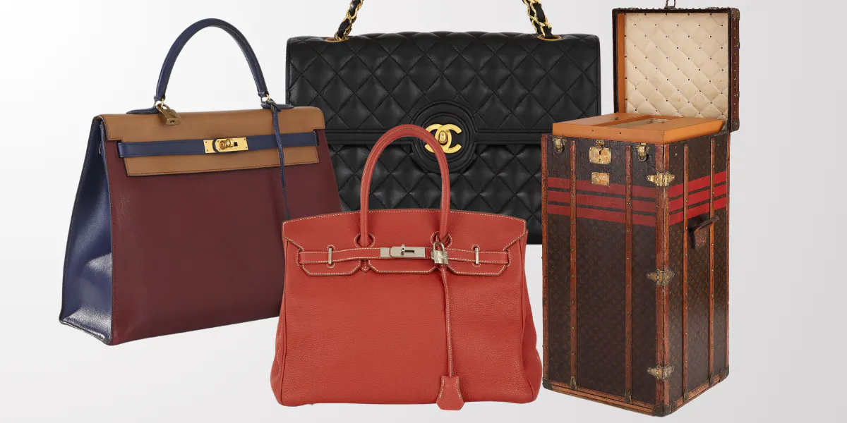 De gauche à droite : sac Hermès «Kelly», sac Chanel bleu nuit, sac Hermès «Birkin» et malle Louis Vuitton. Images © Tajan (collage)