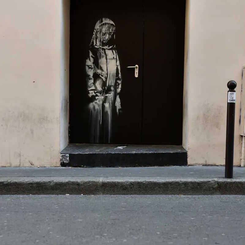Verk signerat Banksy stulet i Paris