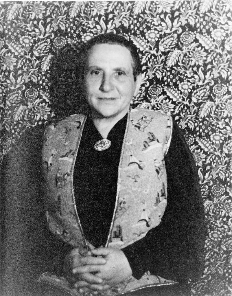 Carl Van Vechten (1880-1964), ‘Portrait of Gertrude Stein, New York (4. November 1934)’, Library of Congress, Washington, D.C.. Photo public domain