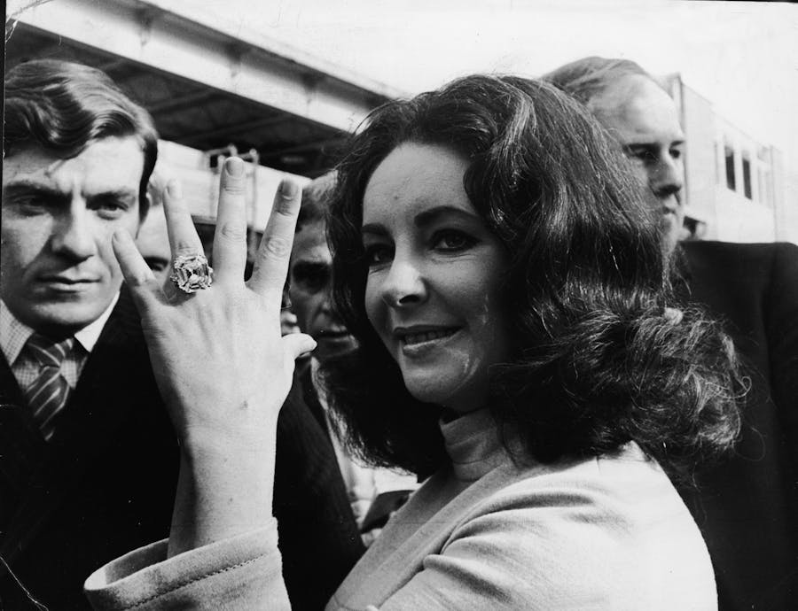 Anelli di fidanzamento famosi: da Diana a Jackie Kennedy