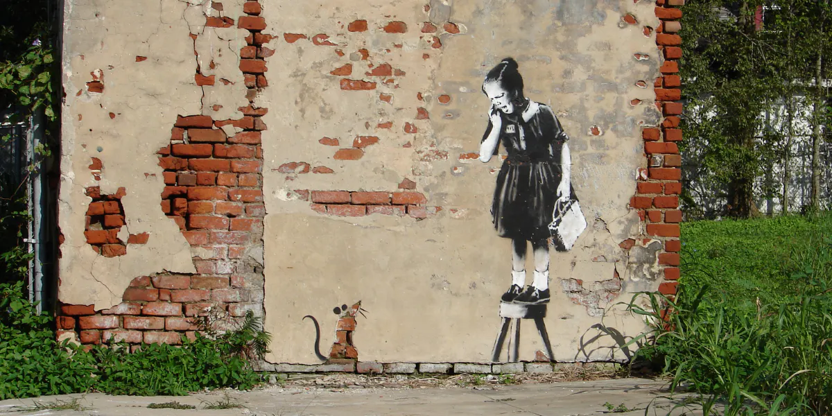 Banksy Rat Girl Treme New Orleans, Photo Mark Gstohl, CC BY 2.0 via Wikimedia Commons.