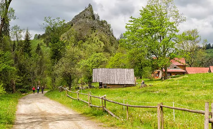 Poland hiking alternative text.