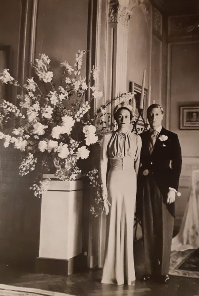Cecil Beaton, The Duke and Duchess of Windsor, Wedding Picture (1937), gelatin silver print. Photo © Catawiki 