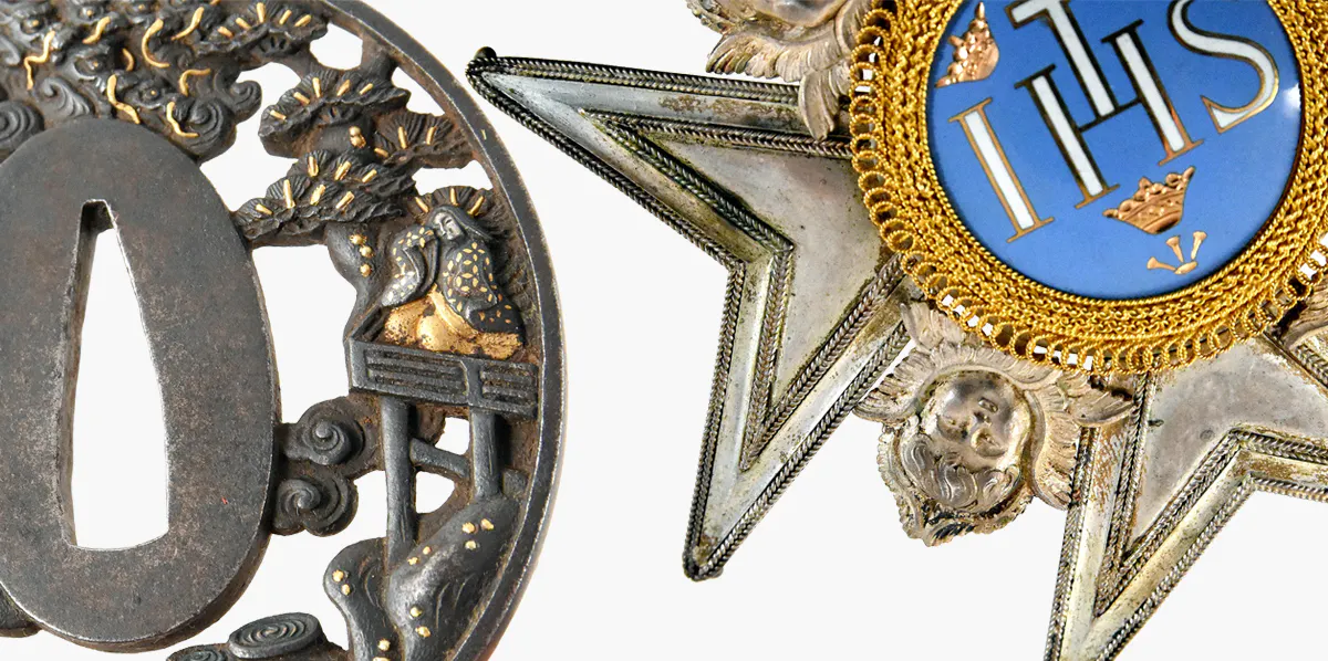 Vänster: Tsuba, japansk, 1700-1800-tal, järn och guld. Höger: Serafimerorden, Sverige, tidigt 1800-tal, silver, guld och emalj (detalj). Foton © Probus Auktioner
