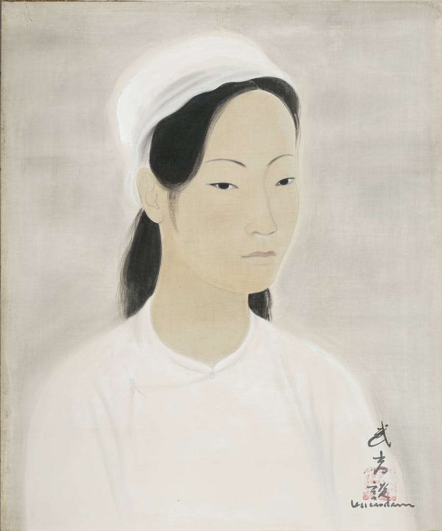 Vũ Cao Đàm, “Young Woman in a White Dress”, circa 1941-1943, black ink, watercolour and gouache on silk lined paper. Photo © Rossini