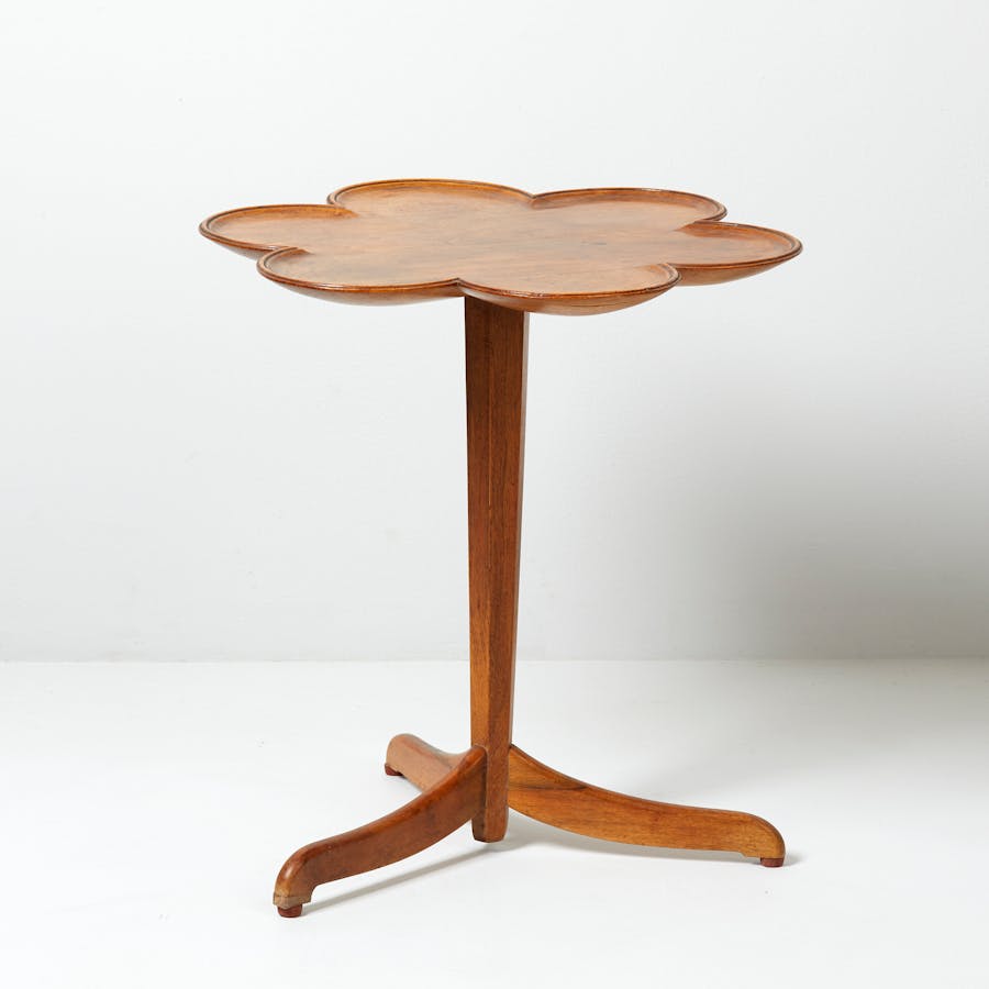 Josef Frank, table designed for Haus & Garten, 1922 or earlier. Photo © Stockholms Auktionsverk
